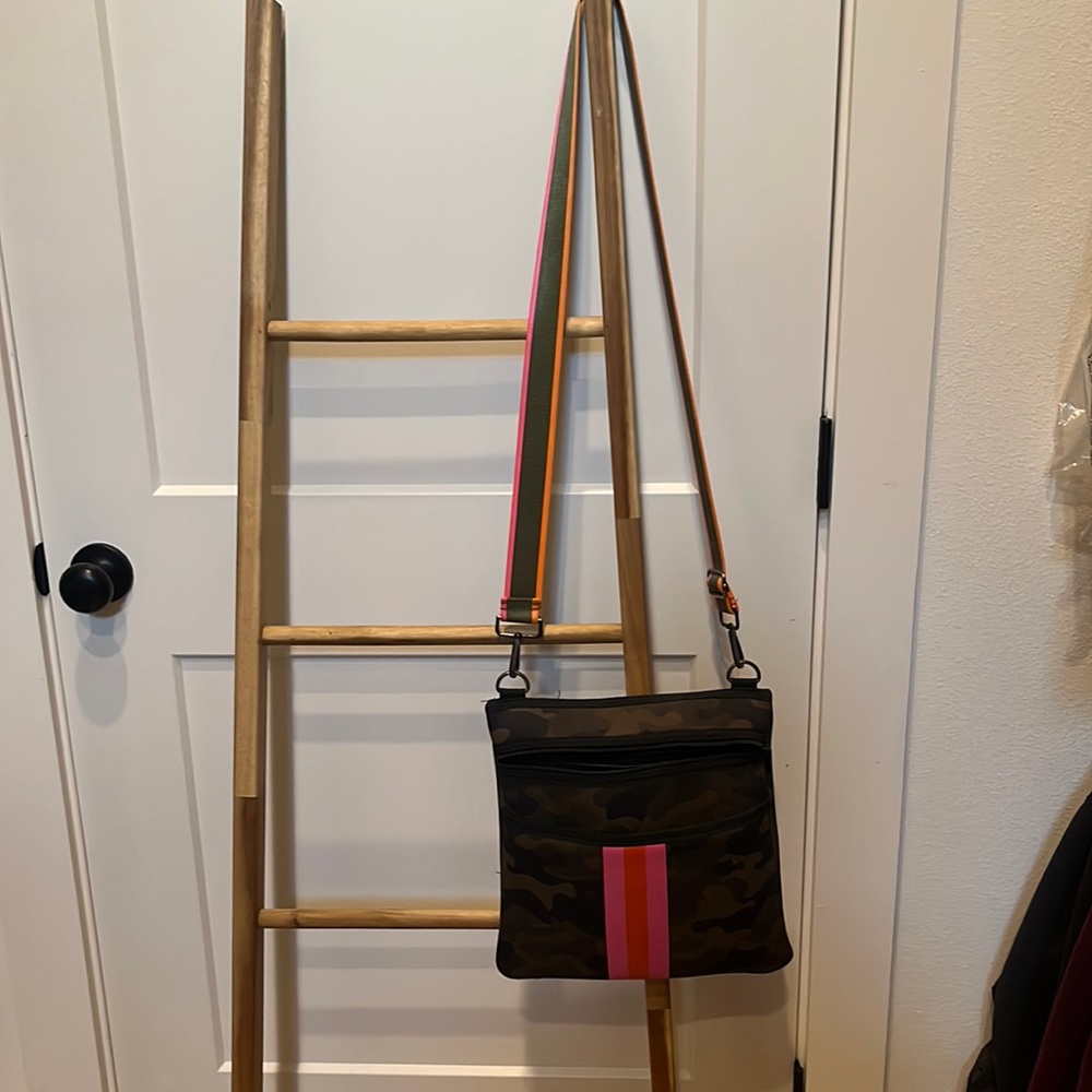 Camo purse
